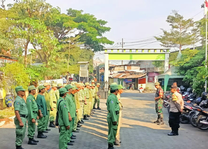 Jadi Garda Terdepan Kamtibmas, Linmas Kota Malang Diberi Pelatihan