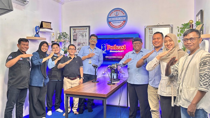 Juara SFF 2026 UAB Surabaya Ungkap Proses Kreatif Karya Pemenang saat Kunjungi Redaksi Memorandum