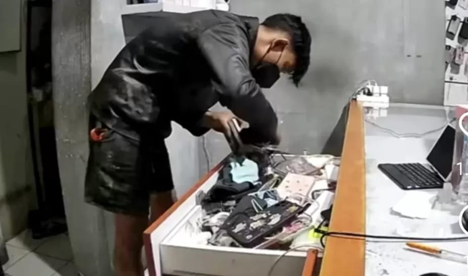 Konter HP Manukan Dalam Dibobol Maling, Pelaku Bawa Kabur Tiga HP