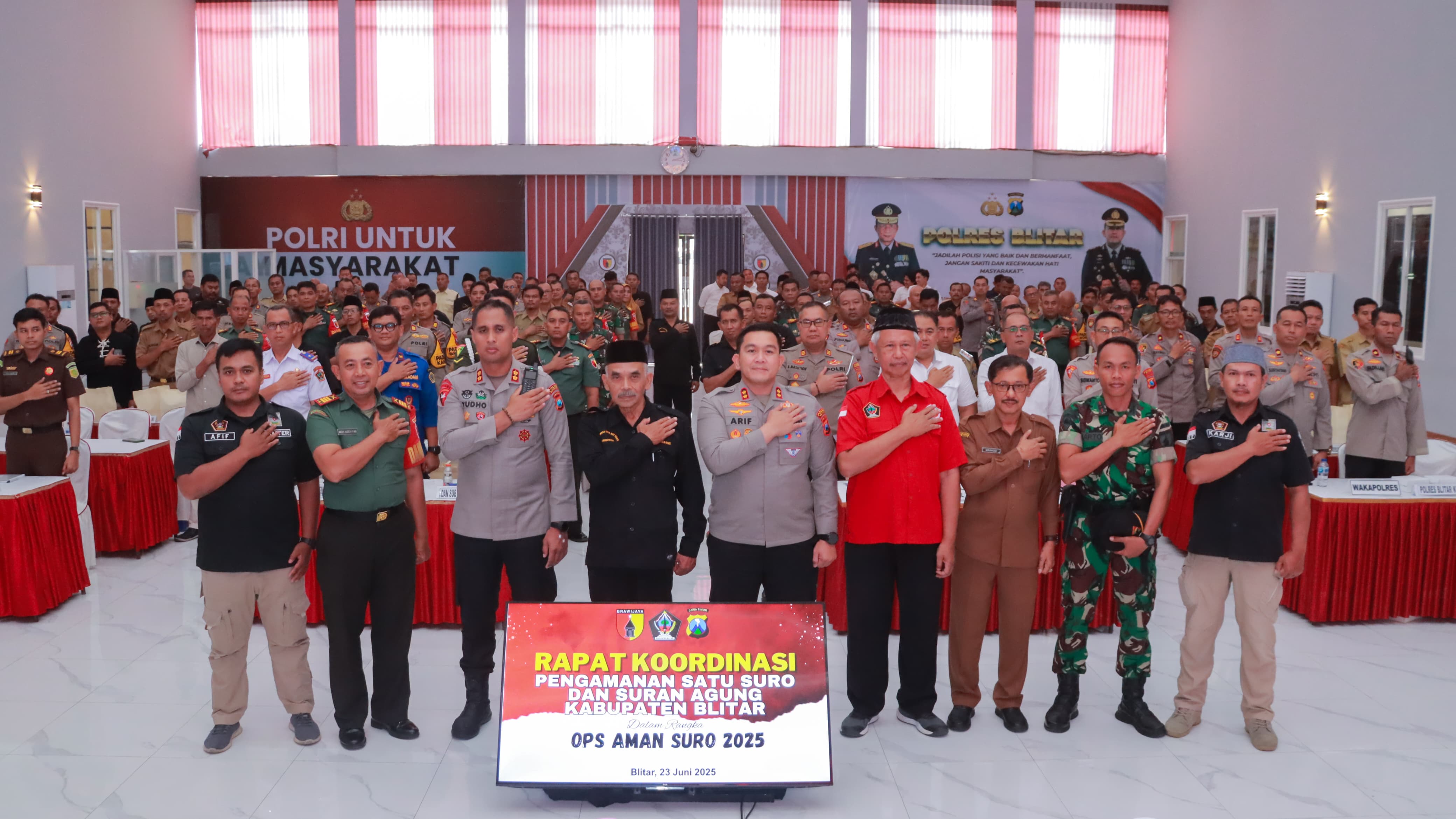 Wujudkan Kamtibmas Kondusif, Kapolres Blitar Pimpin Rapat Pengamanan Satu Suro dan Suran Agung 2025