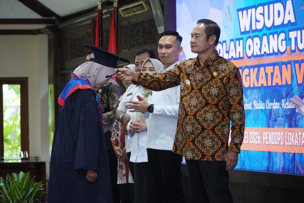 DP3AKB Lamongan Wisuda 285 Peserta SOTH Angkatan VII