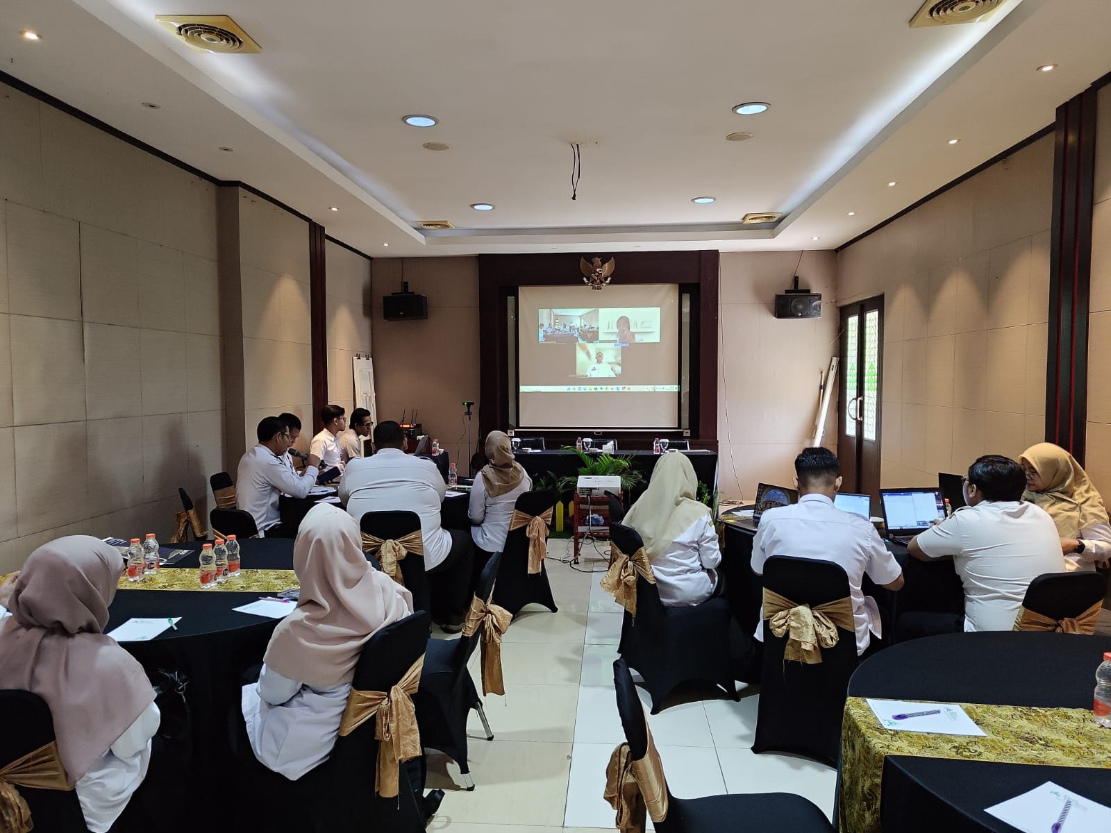 Dorong Pasar Rakyat dan Toko Swalayan di Kota Blitar Jadi Pusat Kegiatan Ekonomi Masyarakat