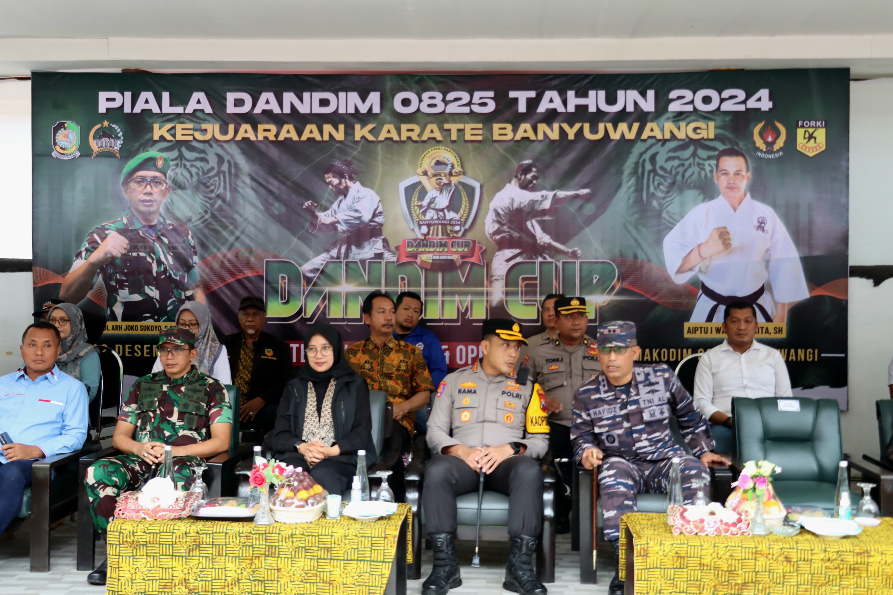 Kapolresta Banyuwangi Bersama Forkopimda Hadiri Kejuaraan Karate Dandim Cup 2024