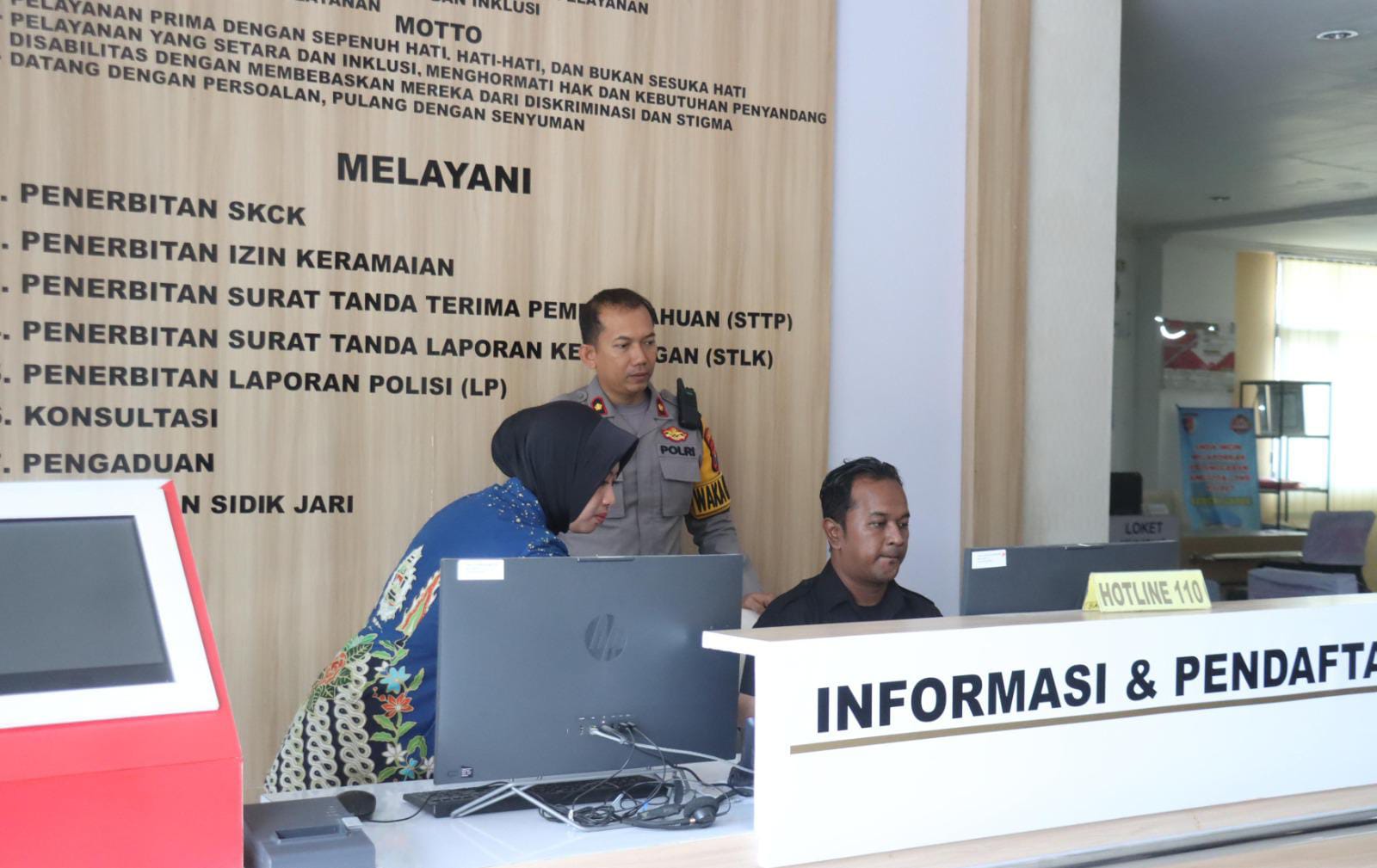 Jelang Operasi Ketupat Semeru 2025, Wakapolres Bojonegoro Cek Kesiapan Layanan Call Center 110 Polri