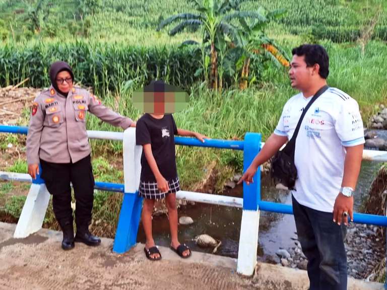 Ditodong Celurit, Bocah 12 Tahun Kehilangan Motor dan HP 