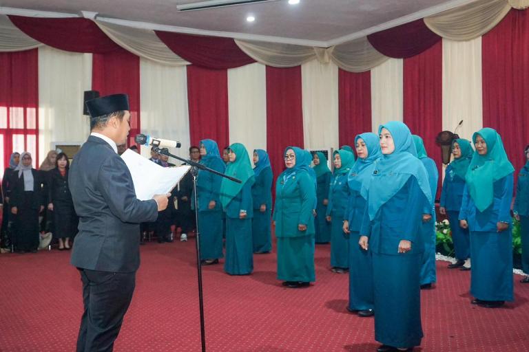 TP PKK Kota Pasuruan Resmi Dilantik, Wali Kota Tegaskan Program Kerja Terukur dan Kolaboratif