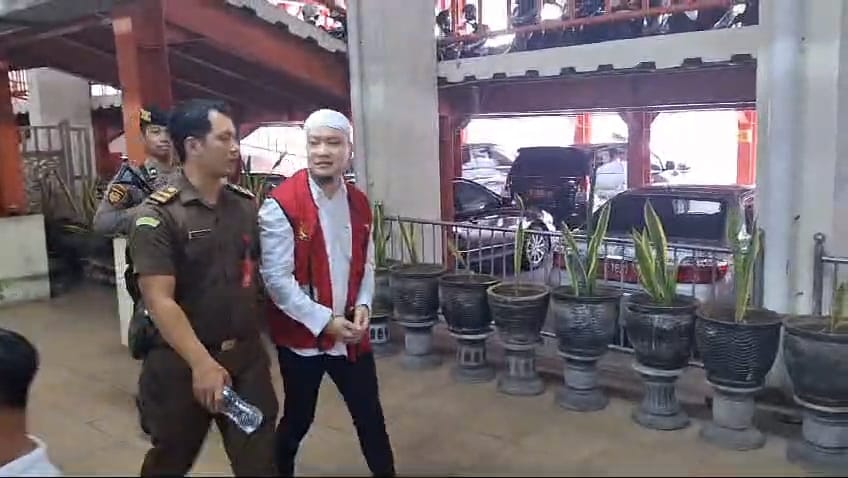 Hari Ini Ivan Sugiamto Disidang Perdana