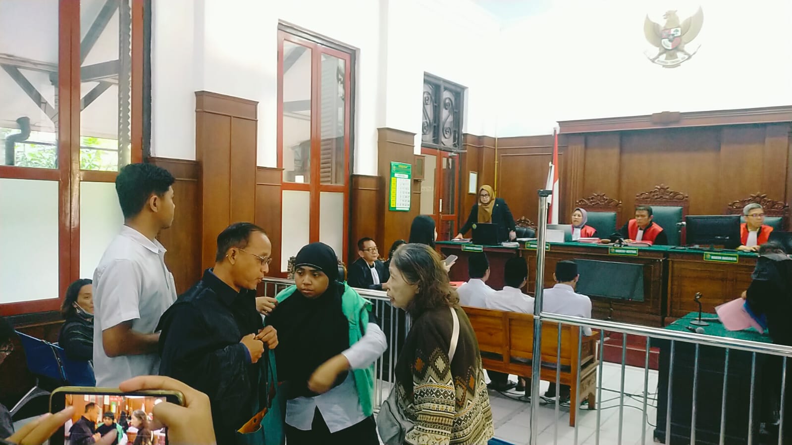 Bongkar Rumah Dinas Bea Cukai, Murnita Divonis 11 Bulan