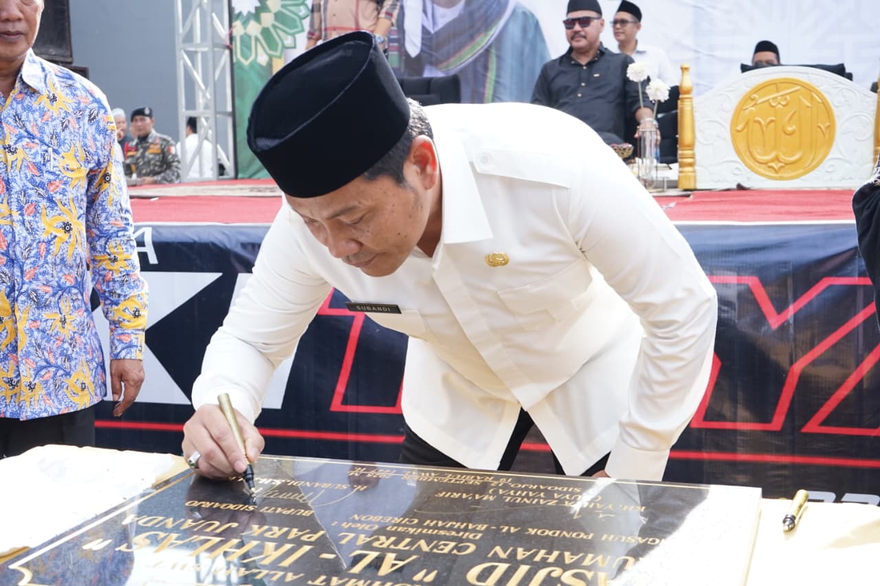 Bupati Subandi Resmikan Masjid Al-Ikhlas, Ajak Warga Jaga Persaudaraan