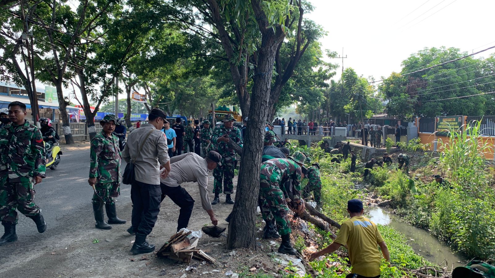 Polres Lamongan Gelar Baksos dalam Rangka Tanggap Bencana Alam