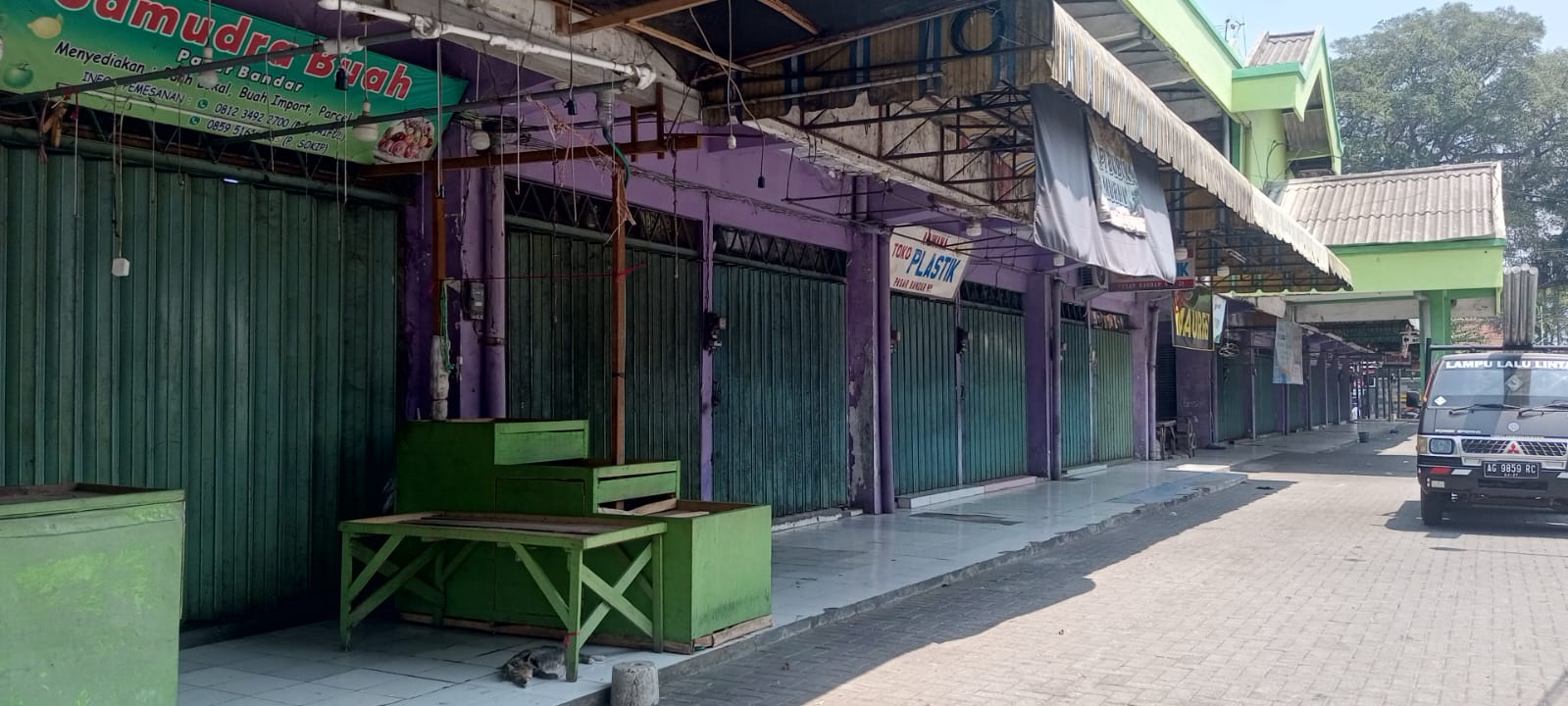 Pedagang Pasar Bandar Mogok Jualan, Direksi Perumda Joyoboyo Tak Respons