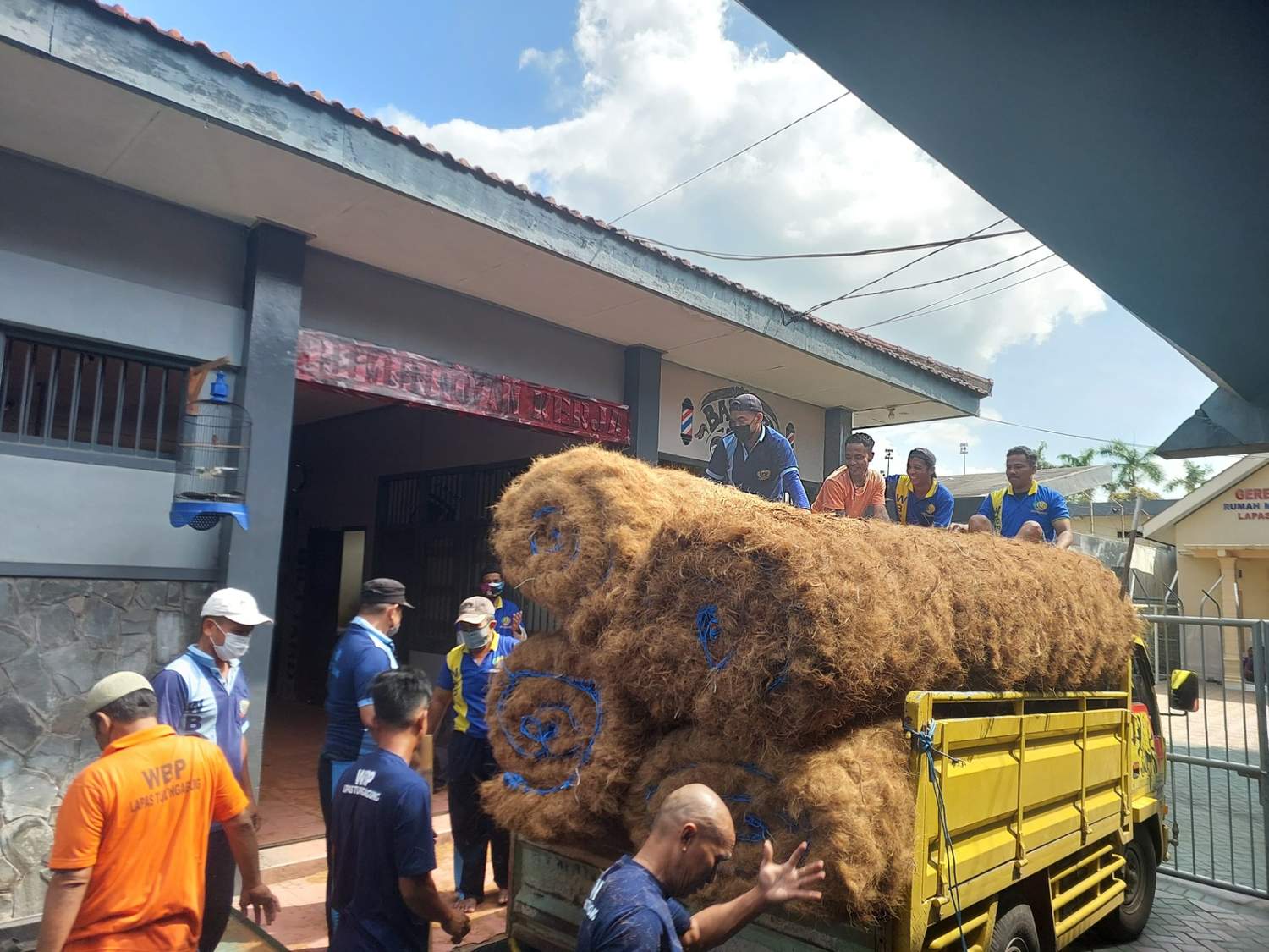 Lapas Tulungagung Lahirkan Inovasi Alas Sapi Unggulan Bersama BBIB Singosari