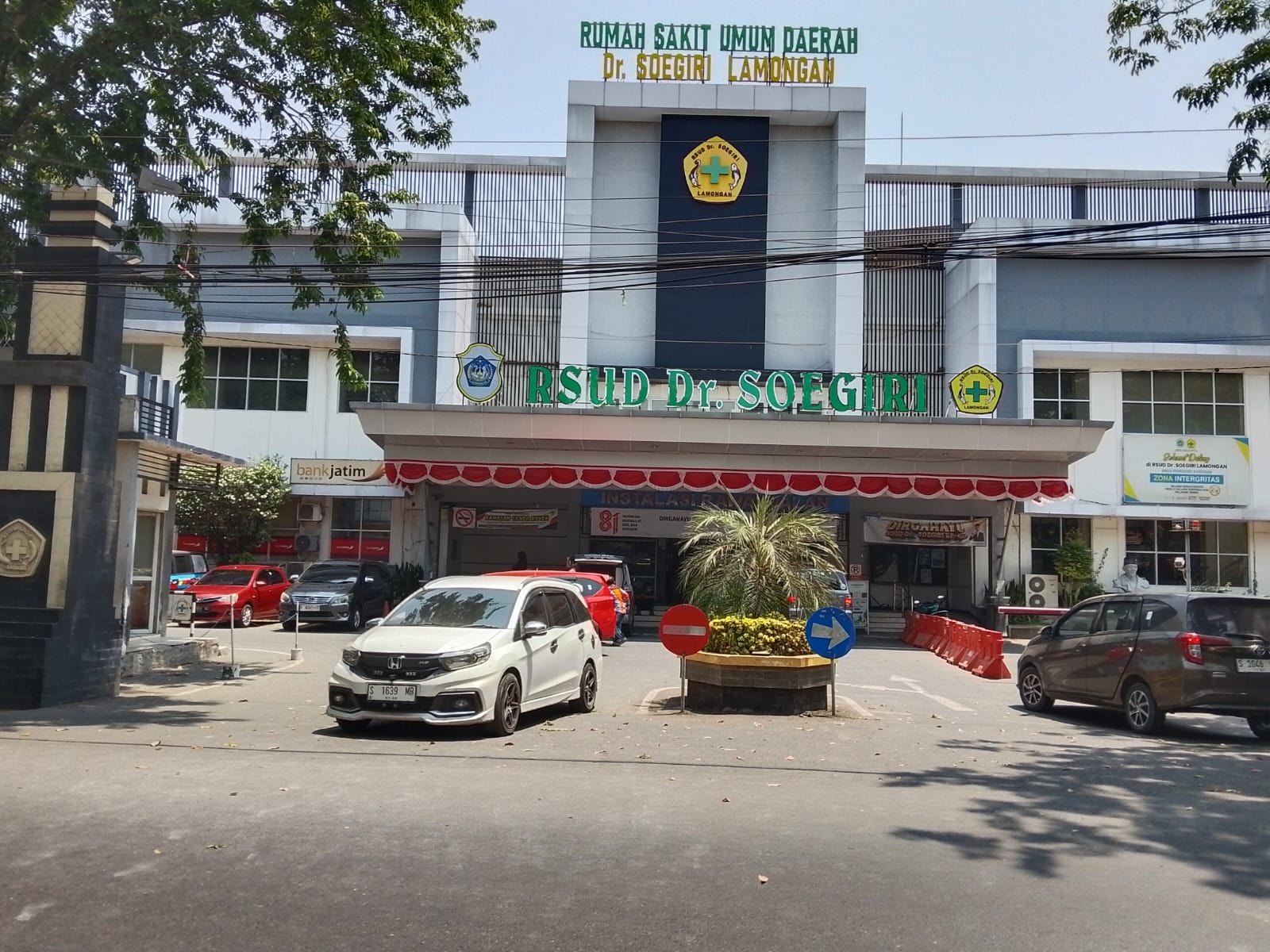 Keluarga Pasien BPJS Protes Tagihan Jutaan Rupiah di RSUD Dr. Soegiri Lamongan