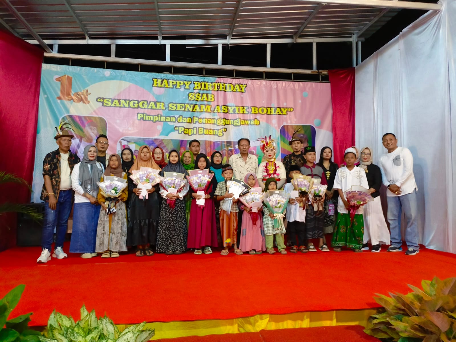 HUT Perdana Sanggar Senam Asyik Bohay Lumajang Ditandai dengan Santunan Anak Yatim Piatu