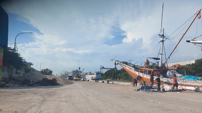  BMKG Maritim Peringatkan Potensi Banjir Rob di Pelabuhan Perak Surabaya