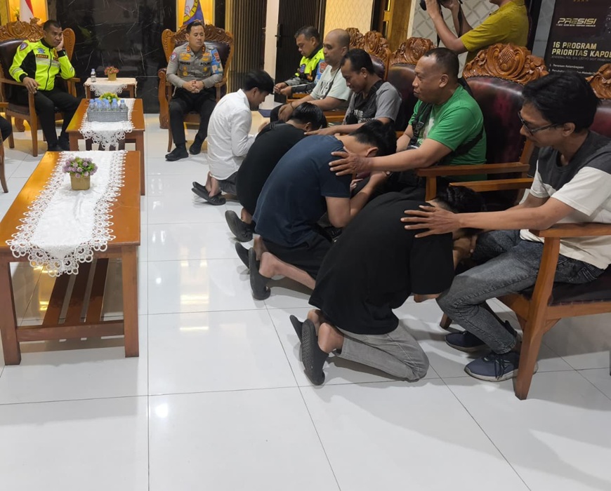 Empat Driver Cumi Darat Diciduk Usai Balap Liar di Tol JoMo