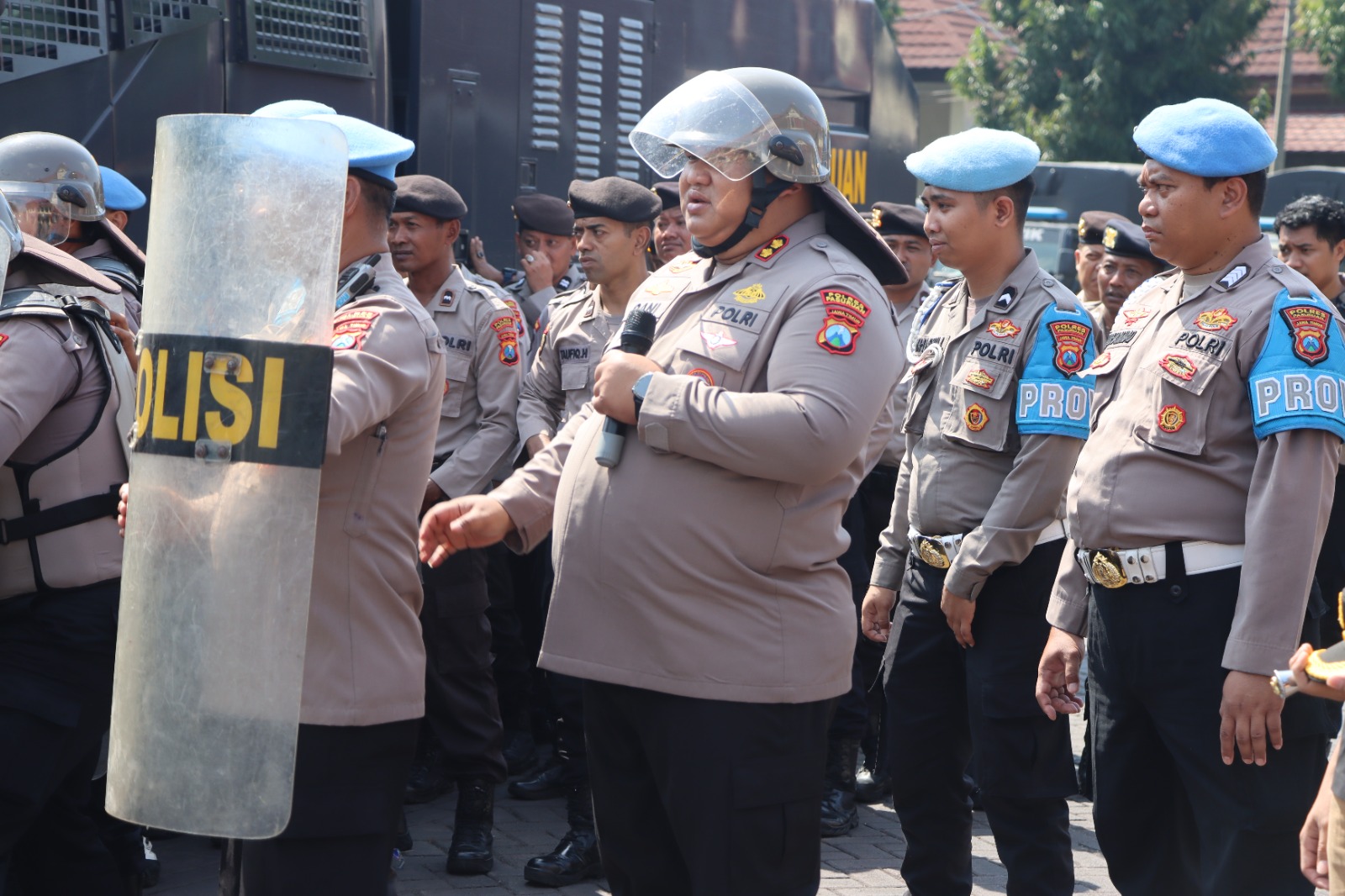 Polres Pasuruan Gladi Pengamanan dengan Kekuatan 1.039 Personel Sambut May Day