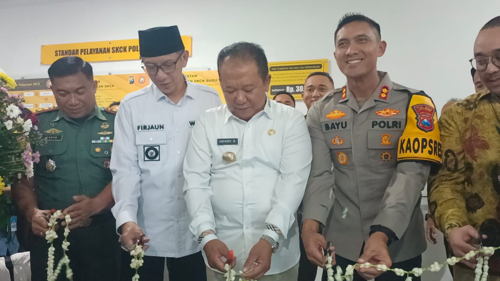 Bupati Potong Pita Peresmian Gedung Pelayanan SKCK Polres Jember, Dukung Percepatan Pelayanan