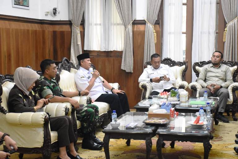 Pemkab Situbondo Luncurkan Aplikasi Si Deni Ceni untuk Cegah Gangguan Keamanan