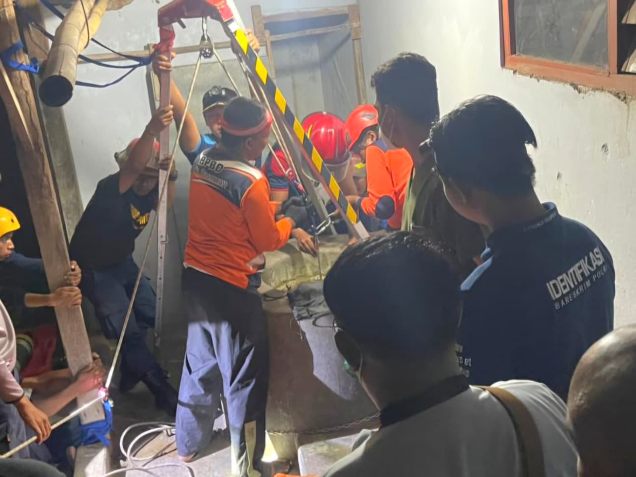 Nenek Juragan Kerupuk Ditemukan Tewas di Dalam Sumur, Diduga Korban Pembunuhan