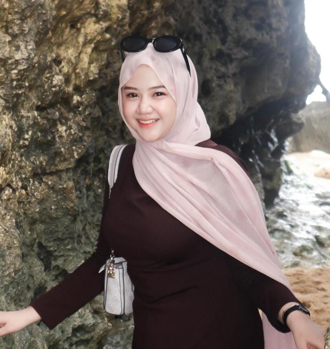 Sosok Rezky Diah Pitaloka, Influencer Hijab Asal Madiun yang Menginspirasi Lewat Konten Kreatif
