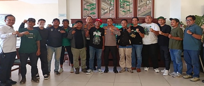 HUT Ke-99 Persebaya, Polisi Sekat Perbatasan Surabaya Mulai Pukul 20.00 WIB