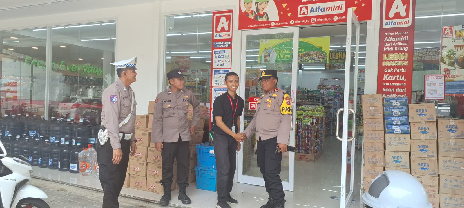 Polsek Sawahan Intensifkan Patroli Minimarket, Antisipasi 3C dan Kejahatan Jalanan