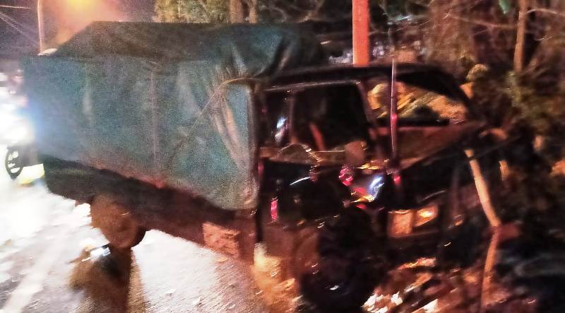 Pickup Adu Banteng di Tanah Merah, 5 Luka-luka