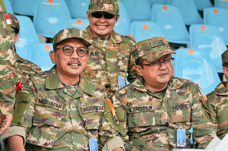 Ketua DPRD Jatim Ikuti Retret di Akmil Magelang, Kenakan Seragam Loreng