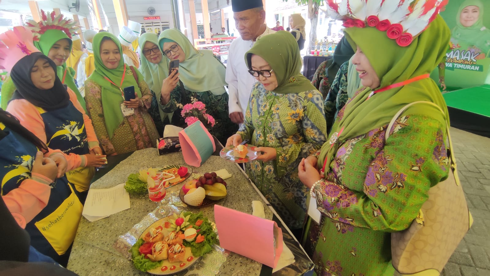 Rebut Trofi Khofifah Indar Parawansa, Ibu-Ibu Muslimat NU di Jombang Ikuti Lomba Memasak 