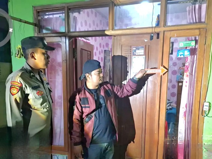 Teror Bondet Guncang  Pasuruan, Rumah Warga Wonorejo Jadi Sasaran