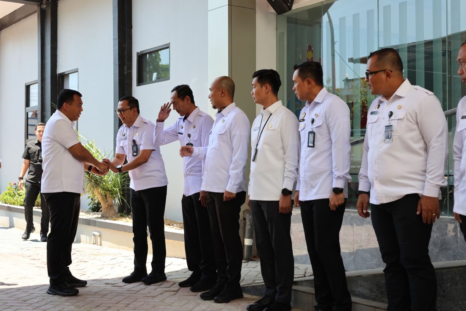 Kunker ke Kanim Pamekasan, Wamen Silmy Karim Tekankan Peran Pimpinan dan Sinergi Forkopimda