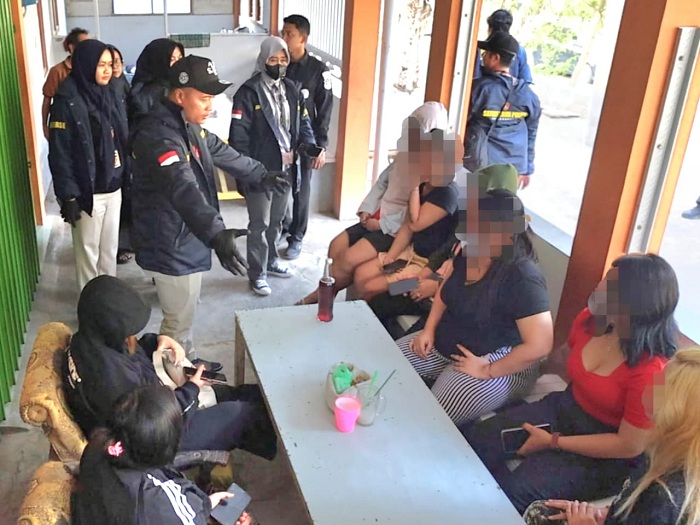 Polisi Sasar Lokalisasi Karanganyar Pasuruan, Berantas Prostitusi dan Miras