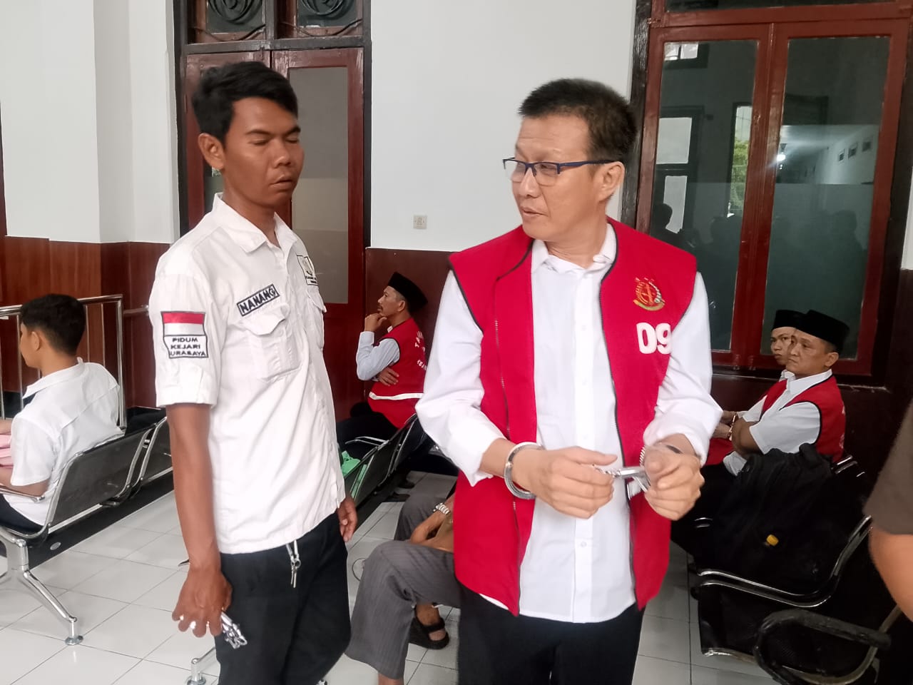 Tak Terima Ditegur Saat Asyik Pesta Miras, Jemy Peno Hajar Andreas hingga Babak Belur