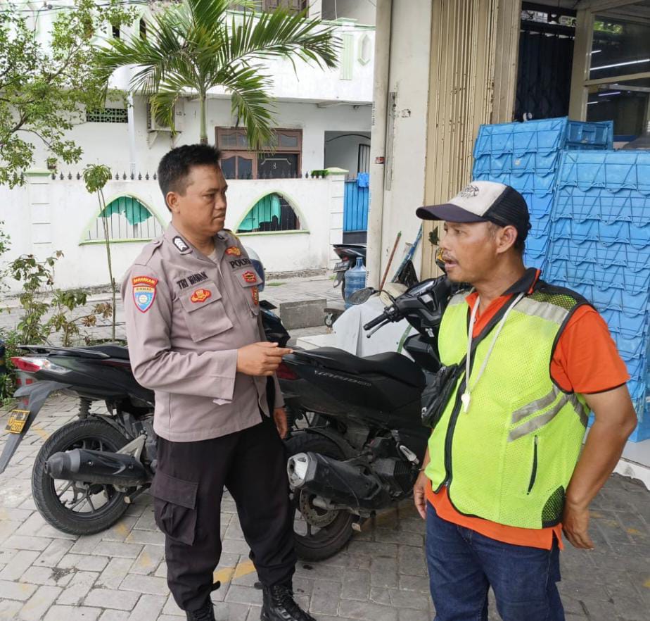 Bhabinkamtibmas Karangpilang Tingkatkan Kewaspadaan Warga Antisipasi Curanmor