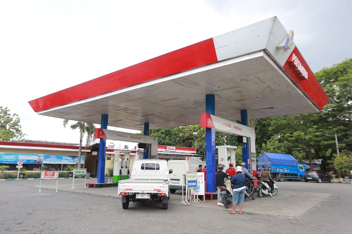 SPBU di Madiun Kehabisan Biosolar, Sopir Truk Keluhkan Antrean Panjang dan Pembatasan