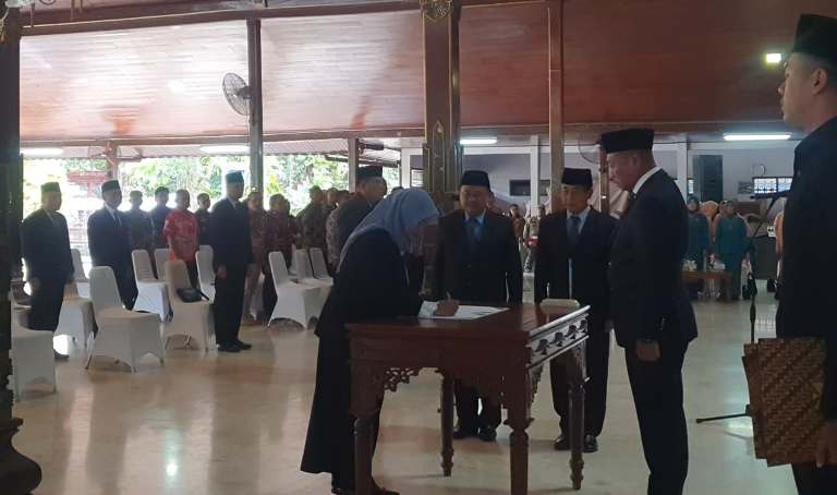 Bupati Tulungagung Pimpin Mutasi Gelombang Kedua, Sekda Kini Pindah Tugas