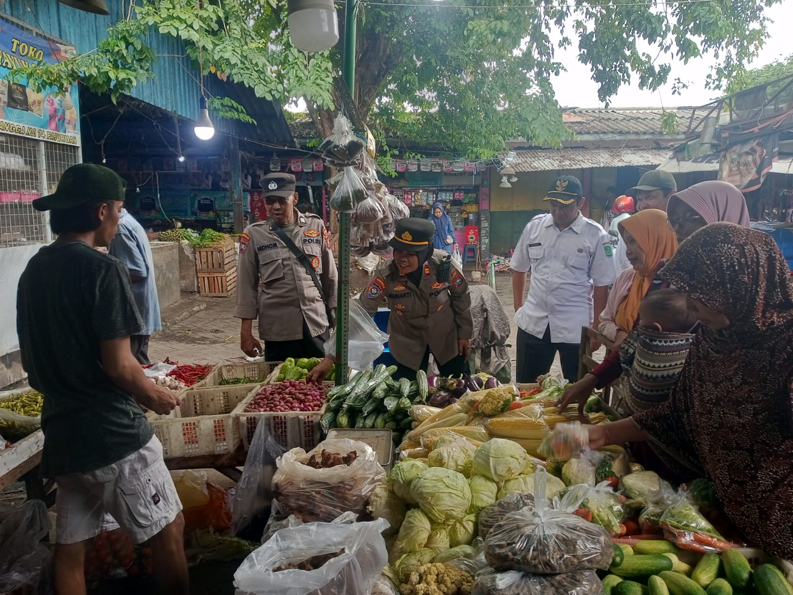 Polres Pasuruan Intensifkan Monitoring Pasar, Stabilkan Harga Bahan Pokok