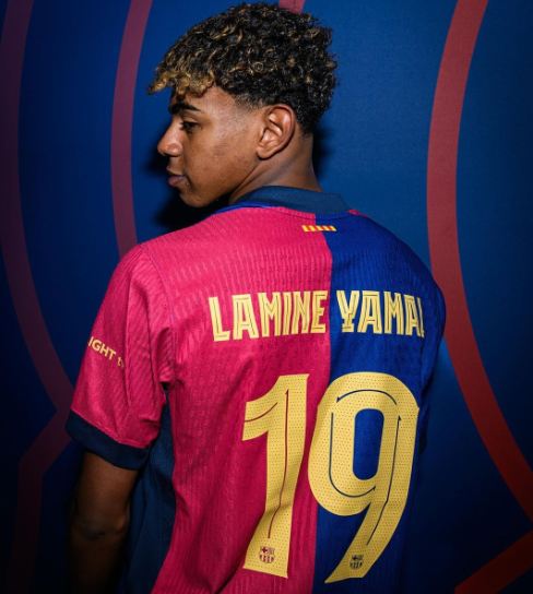 Lamine Yamal Ikuti Jejak Messi, Kenakan Nomor 19 di Barcelona