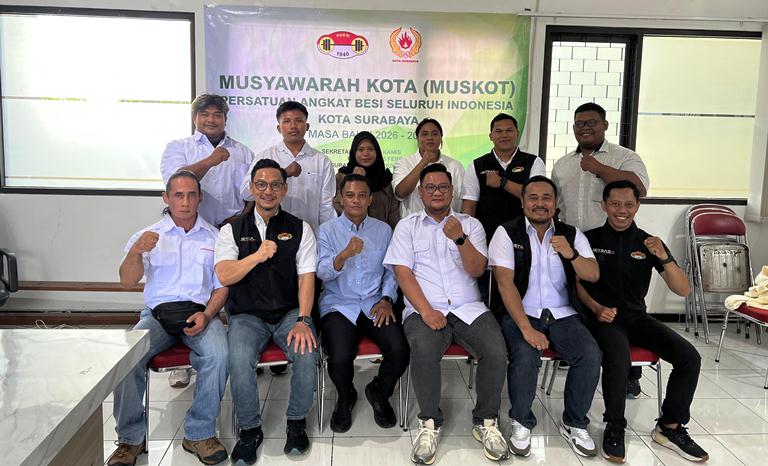 Frans Tagore Pimpin PABSI Surabaya, Target Kembalikan Prestasi Angkat Besi