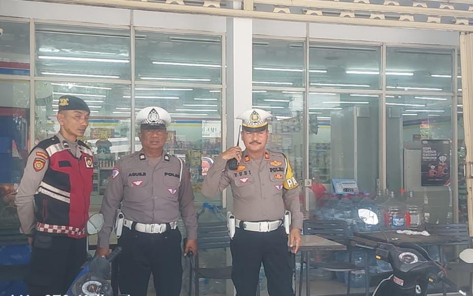 Polsek Mulyorejo Intensifkan Patroli Cegah Curanmor dan Kejahatan di Minimarket