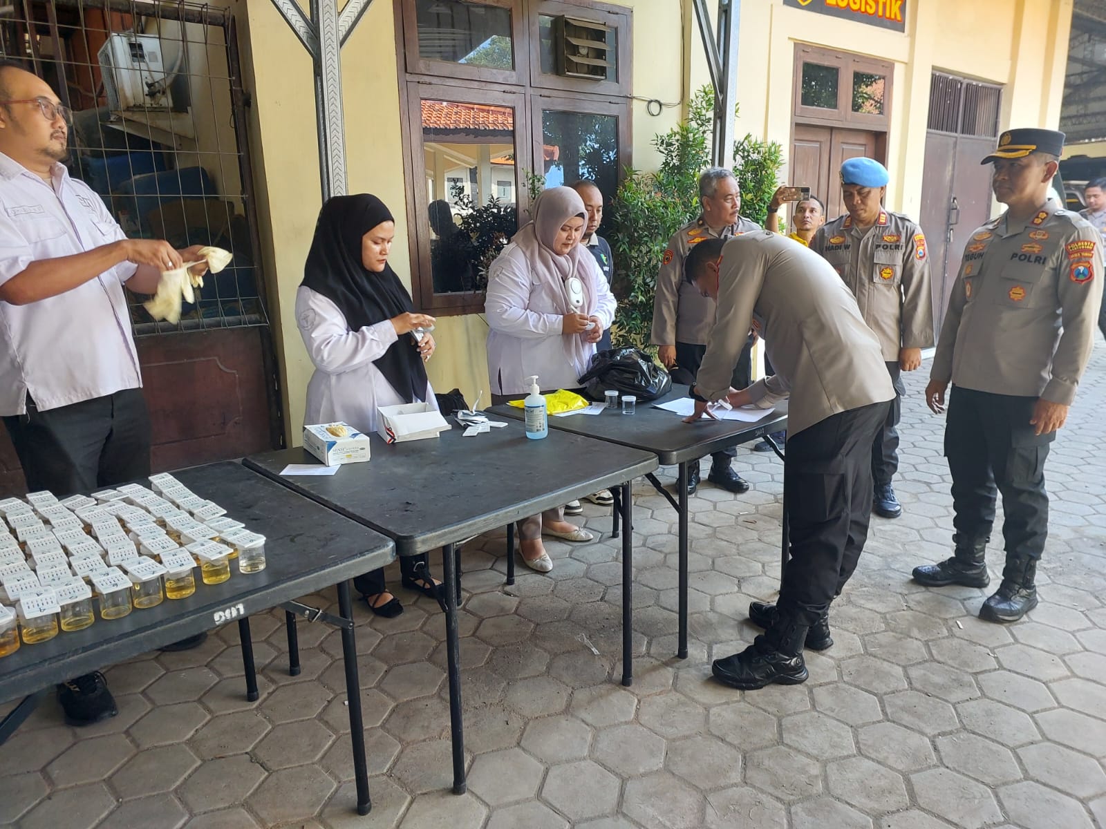 Deteksi Pencegahan Penggunaan Narkoba, Polresta Banyuwangi Tes Urine Mendadak