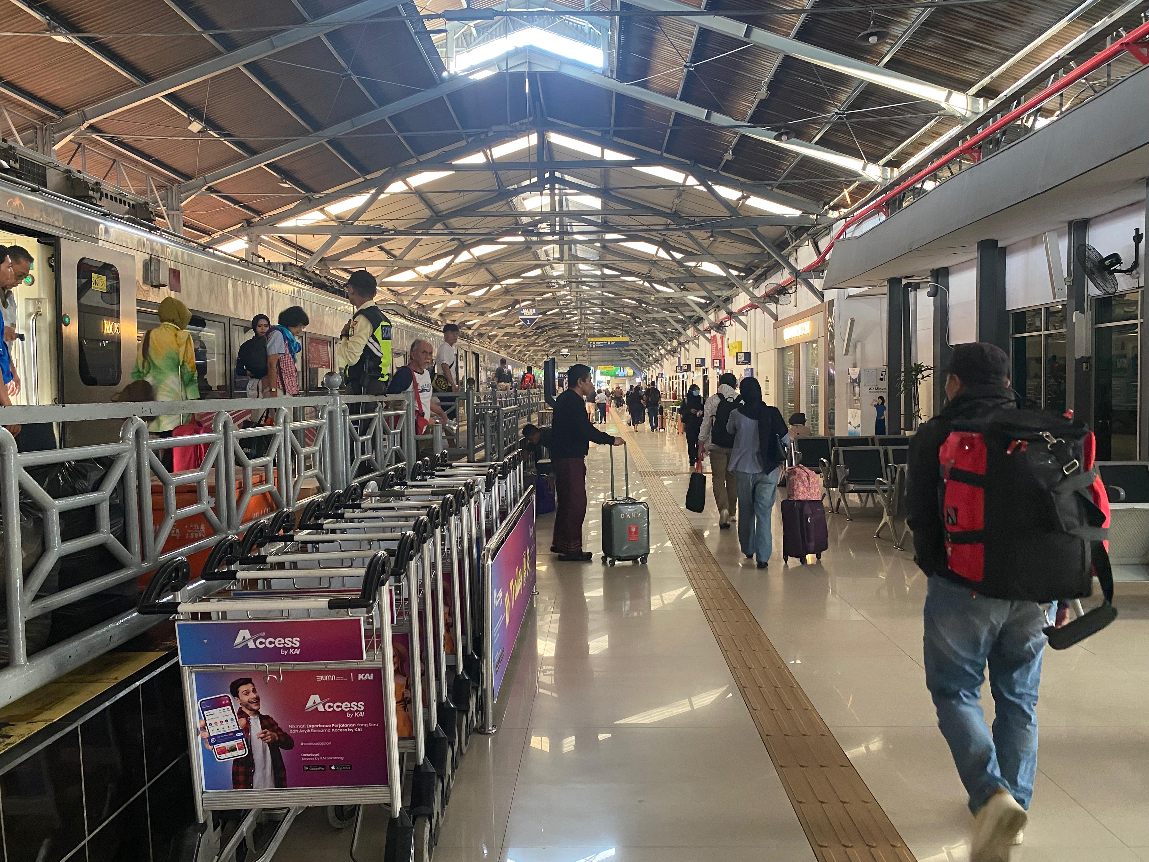 Jelang Libur Panjang KAI Daop 8 Surabaya Operasikan KA Tambahan