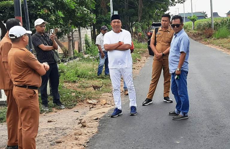 Bupati Rio Sidak Tiga Proyek Jalan Situbondo, Pastikan Pengerjaan Sesuai Spesifikasi Teknis
