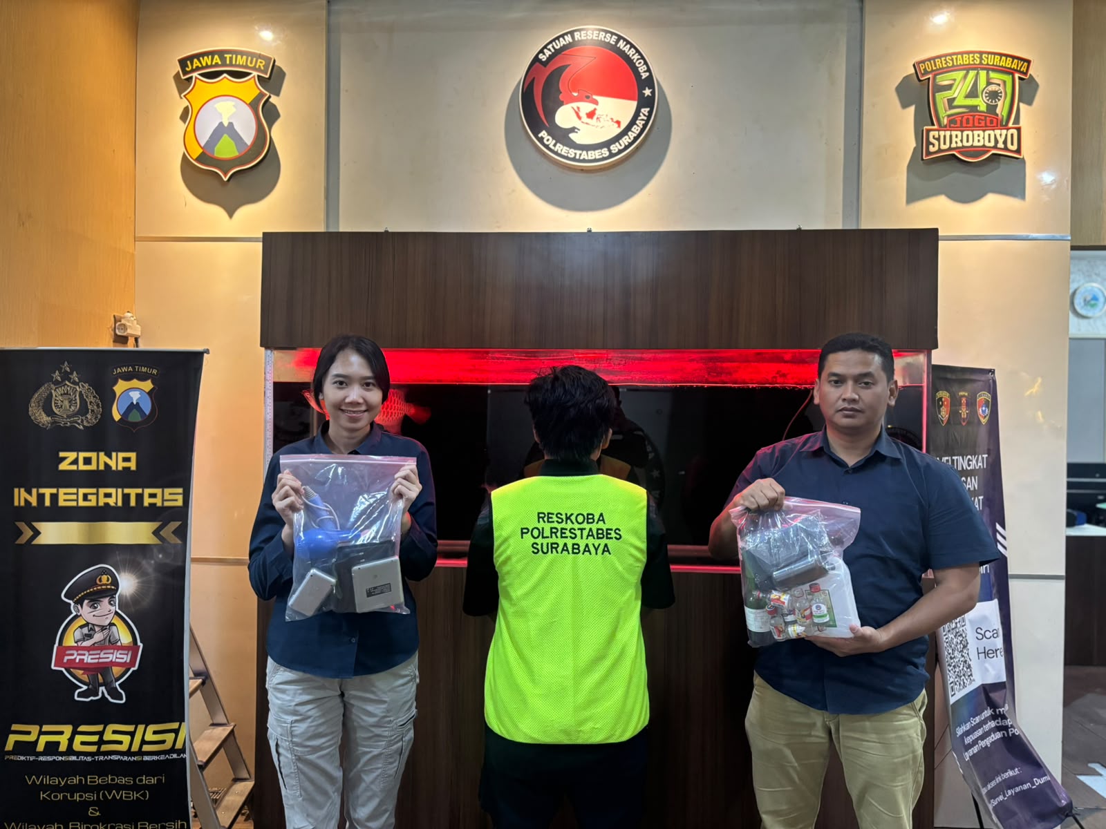 Pembuat Tembakau Sintetis di Sidoarjo Dibekuk Polrestabes Surabaya