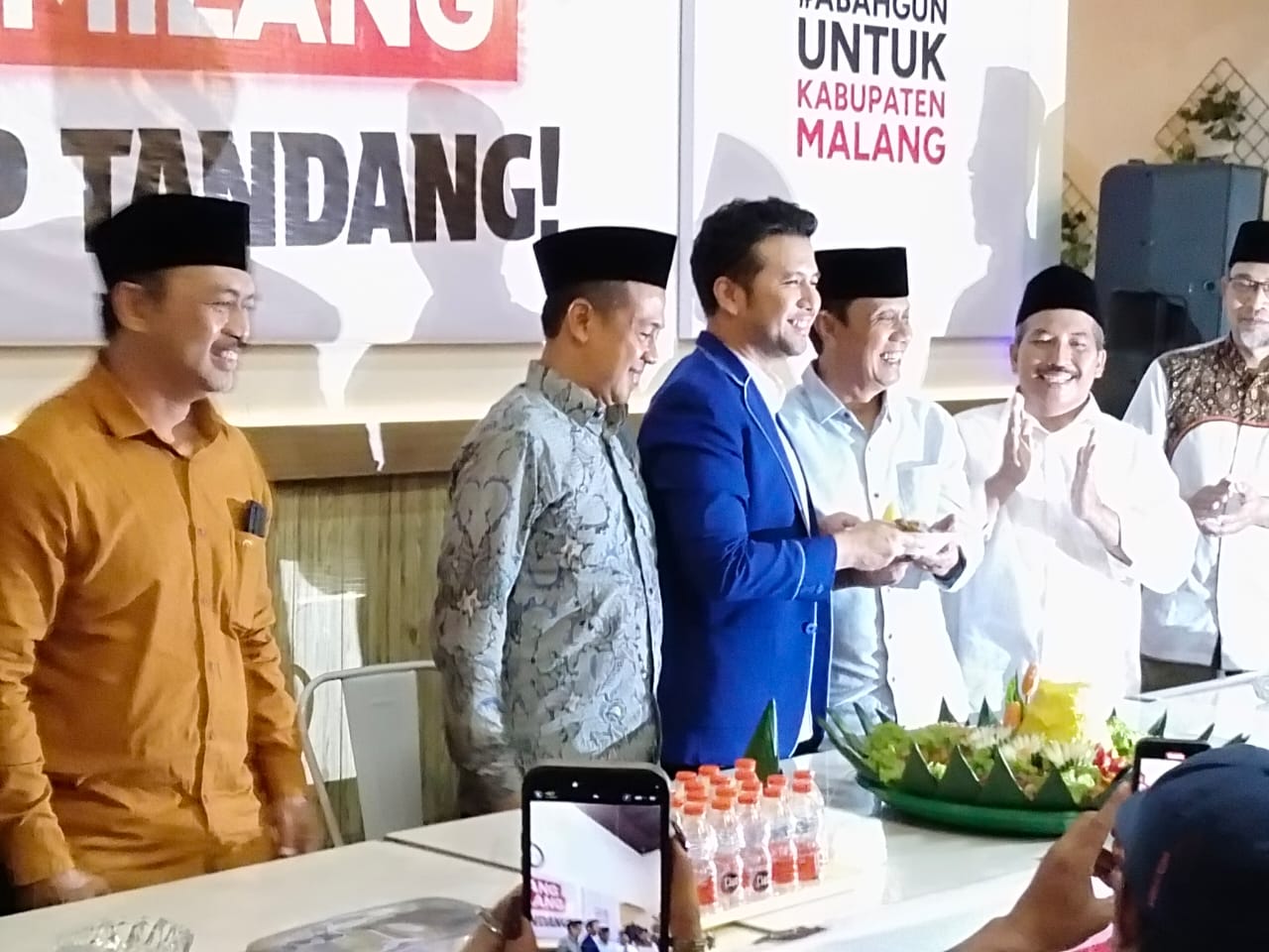 Emil Dardak Resmikan Rumah Pemenangan Rakyat Kabupaten Malang