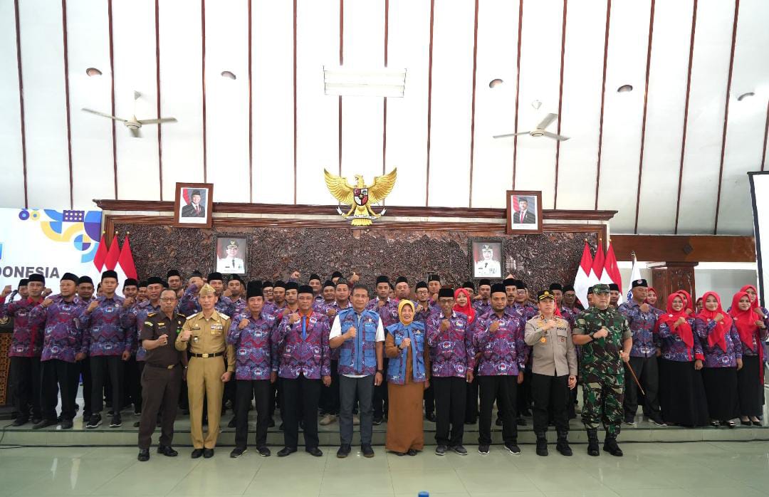 Pengukuhan PPDI Bojonegoro Periode 2025–2030, Bupati Tekankan Sinergi dan Profesionalisme Perangkat Desa