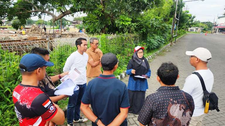 Warga Sukolilo Tolak Jembatan Pengembang, Komisi C DPRD Surabaya Siap Kawal Aspirasi