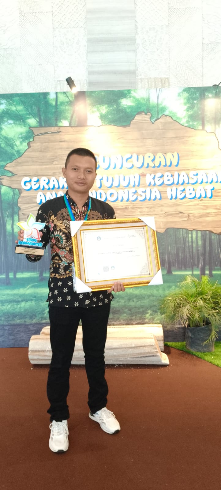 Delegasi Lumajang Sabet Juara 2 Tingkat Nasional Lomba Cipta Lagu Anak