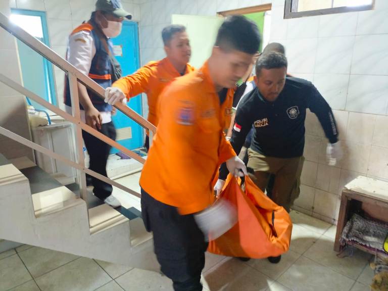 Diputus Cinta, Pemuda Cilacap Ditemukan Gantung Diri di Homestay Surabaya